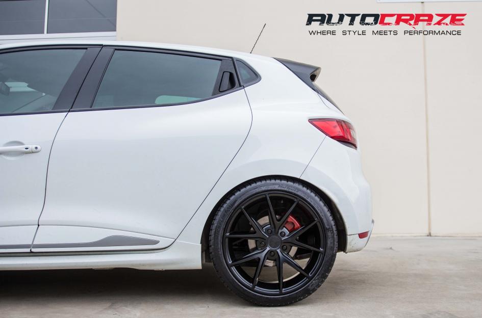 RENAULT CLIO MISANO MATTE BLACK
